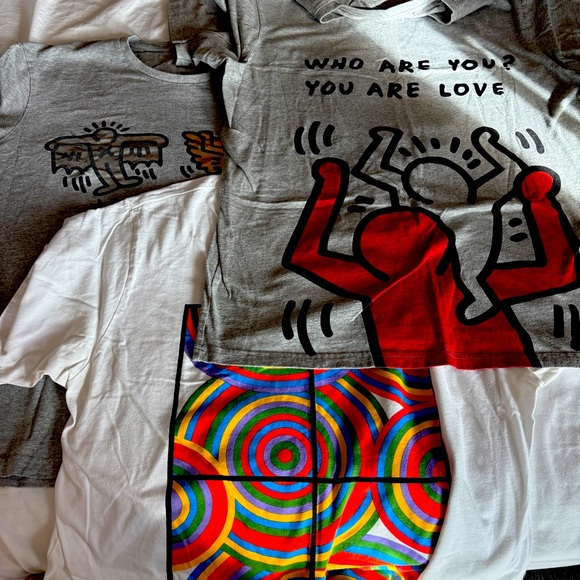 Uniqlo x Keith Haring T-shirt x 3 - Picture 1 of 7